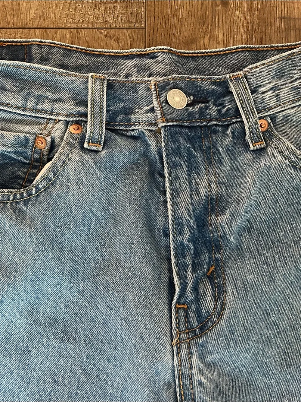 Levi’s 469 Classic Light Blue Denim Jean Shorts for Men